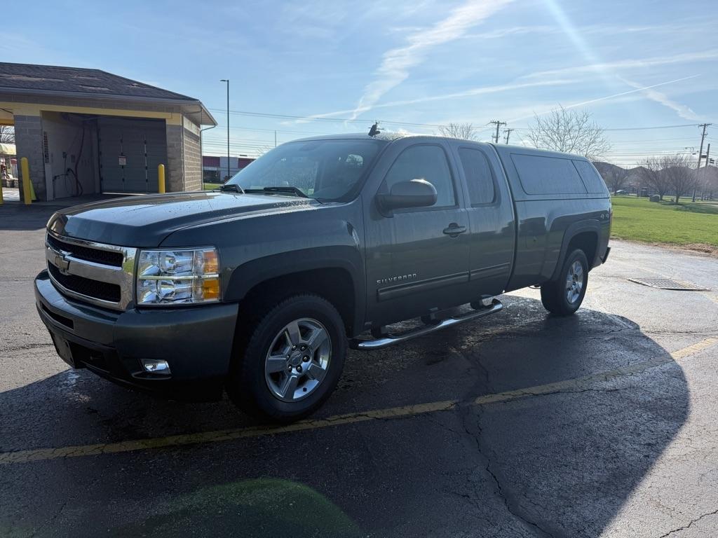 Chevrolet Silverado 1500 4WD Ext Cab 157.5" LTZ 2011