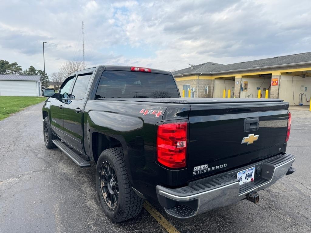 Chevrolet Silverado 1500 4WD Crew Cab 143.5" LT w/1LT 2015