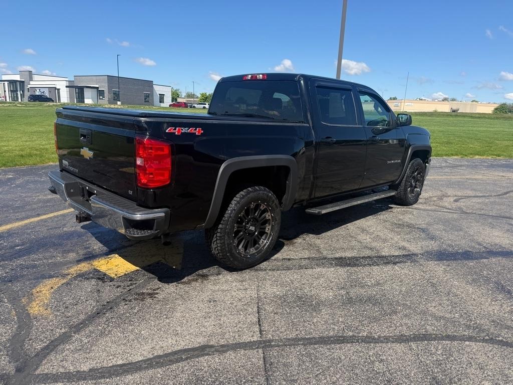 Chevrolet Silverado 1500 4WD Crew Cab 143.5" LT w/1LT 2015