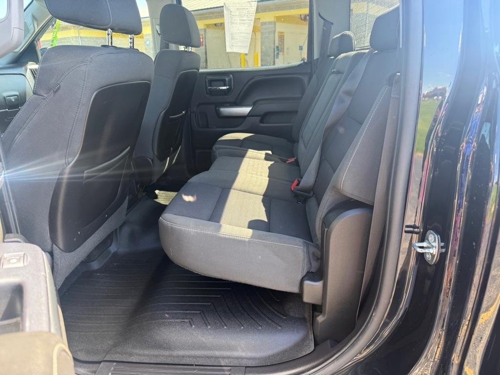 Chevrolet Silverado 1500 4WD Crew Cab 143.5" LT w/1LT 2015