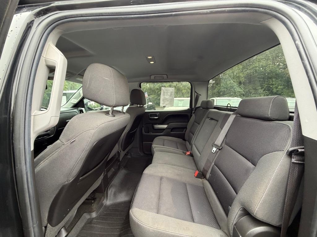 Chevrolet Silverado 1500 4WD Crew Cab 143.5" LT w/1LT 2015