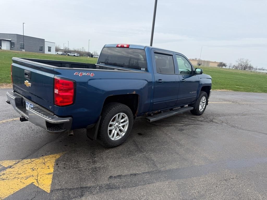 Chevrolet Silverado 1500 4WD Crew Cab 143.5" LT w/1LT 2017