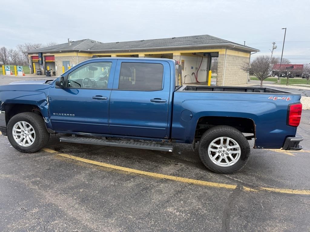 Chevrolet Silverado 1500 4WD Crew Cab 143.5" LT w/1LT 2017