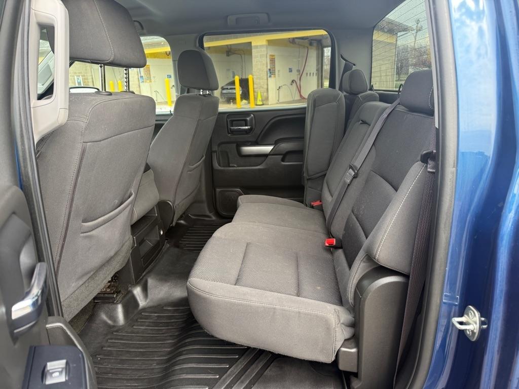 Chevrolet Silverado 1500 4WD Crew Cab 143.5" LT w/1LT 2017