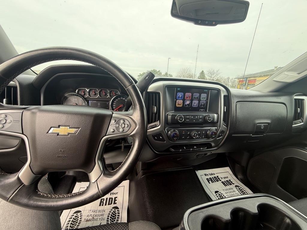 Chevrolet Silverado 1500 4WD Crew Cab 143.5" LT w/1LT 2017