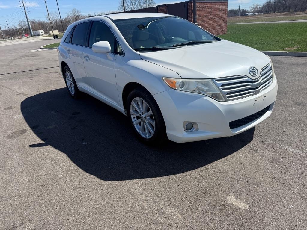 Toyota Venza 4dr Wgn I4 AWD (Natl) 2010