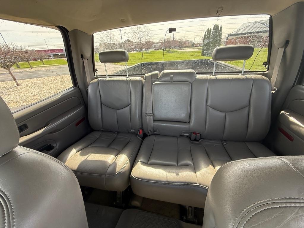 Chevrolet Silverado 2500HD Crew Cab 153" WB 4WD LT3 2006