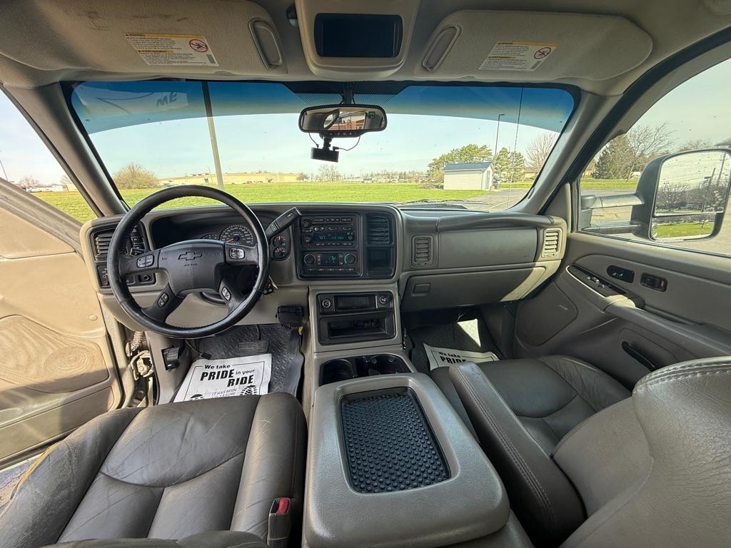 Chevrolet Silverado 2500HD Crew Cab 153" WB 4WD LT3 2006