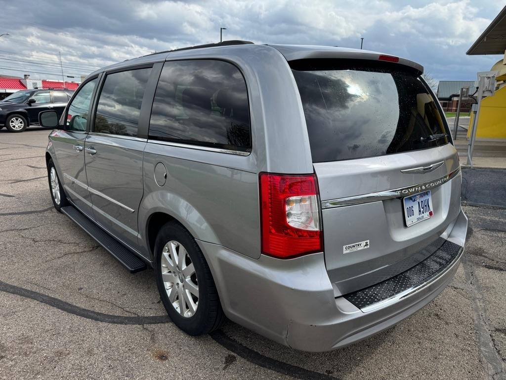 Chrysler Town & Country 4dr Wgn Touring 2014