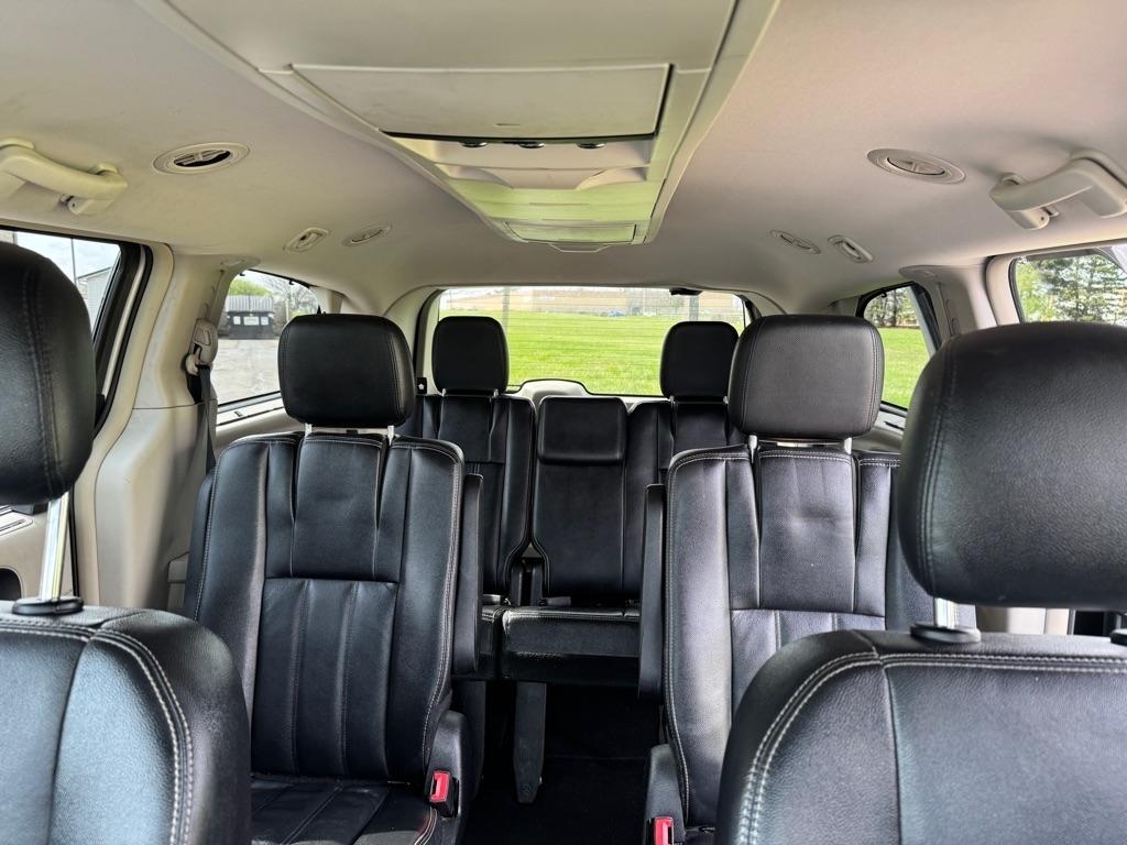 Chrysler Town & Country 4dr Wgn Touring 2014