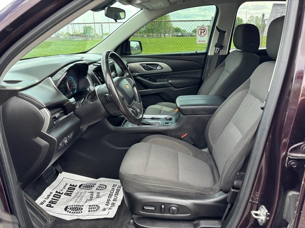 Chevrolet Traverse FWD 4dr LT Cloth w/1LT 2019