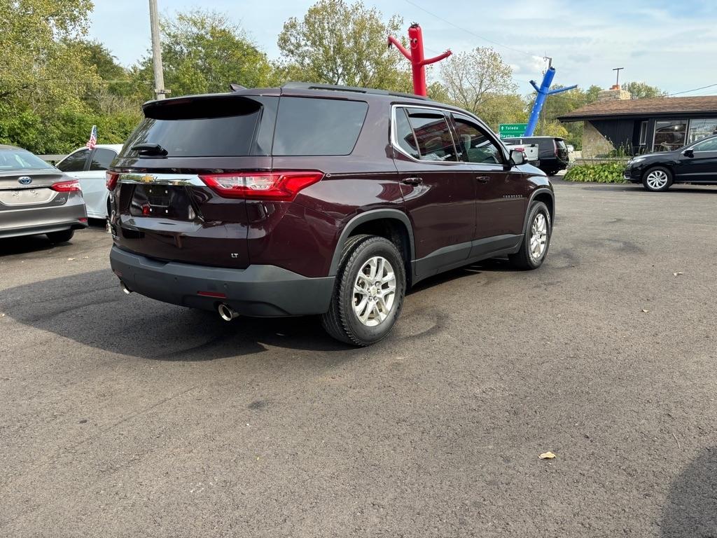 Chevrolet Traverse FWD 4dr LT Cloth w/1LT 2019