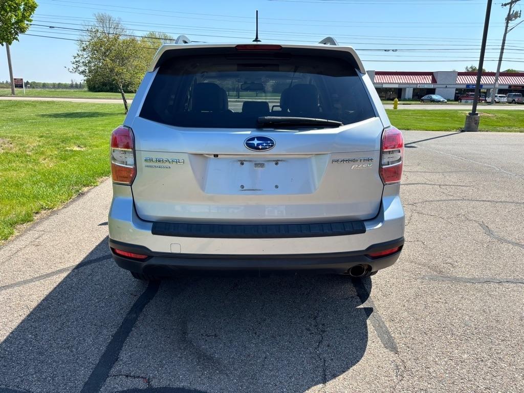 Subaru Forester 4dr Auto 2.5i Touring PZEV 2014