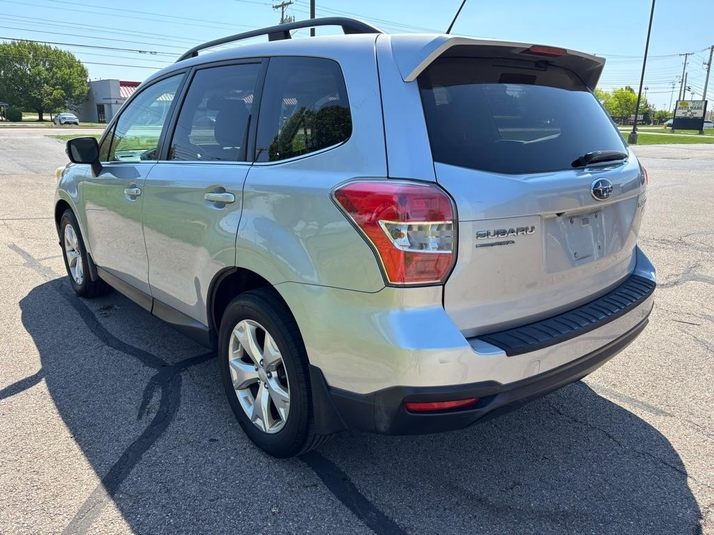Subaru Forester 4dr Auto 2.5i Touring PZEV 2014