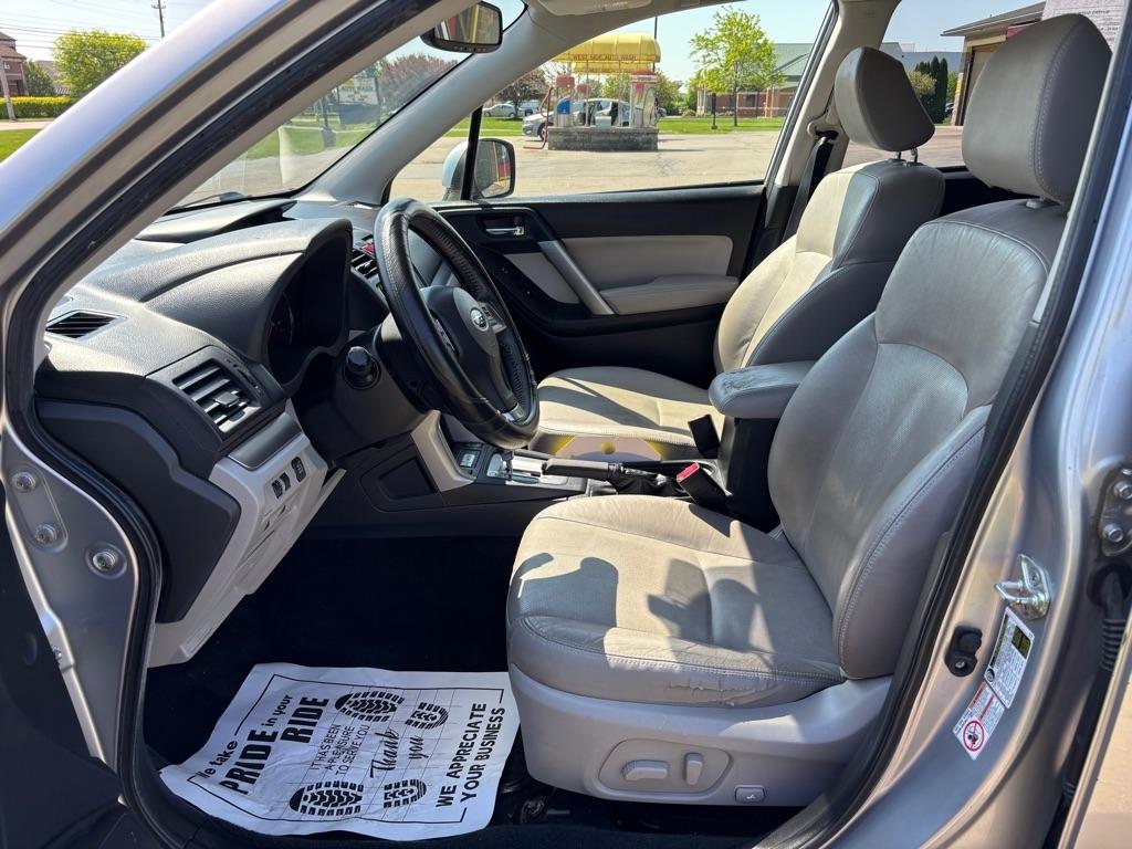 Subaru Forester 4dr Auto 2.5i Touring PZEV 2014