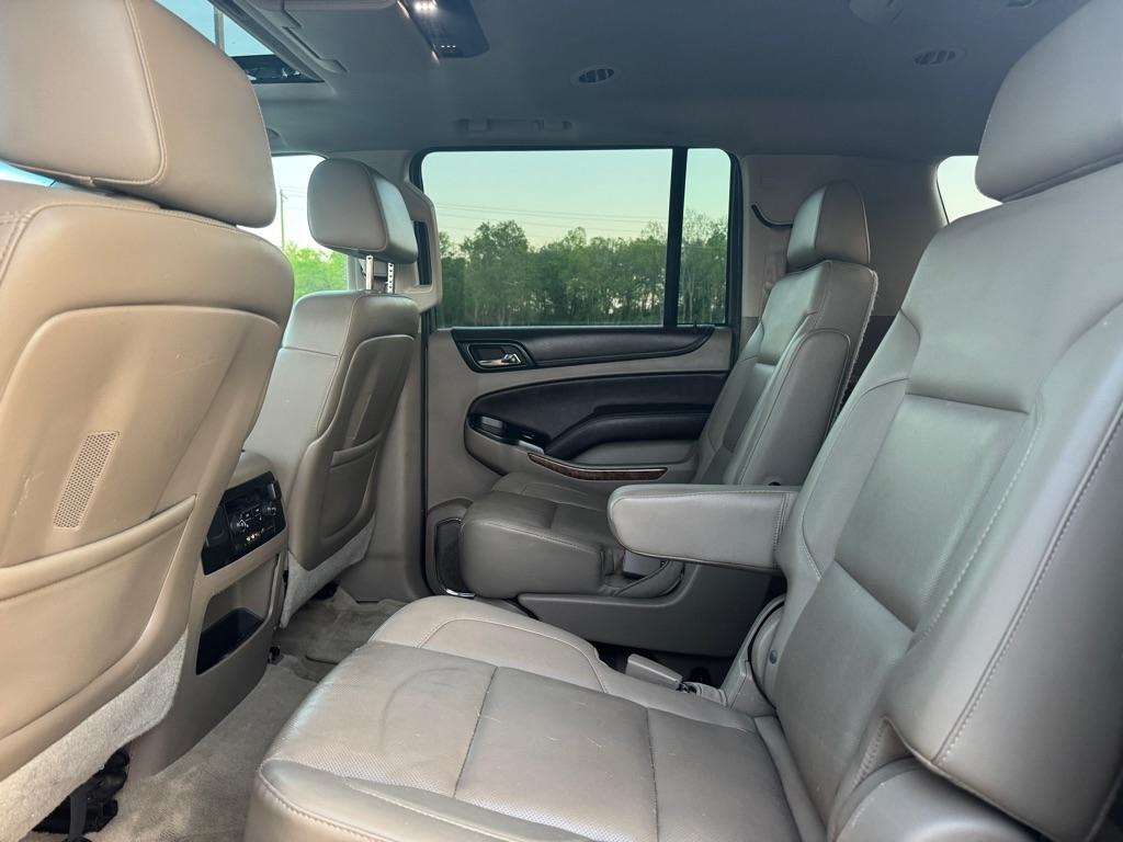 Chevrolet Suburban 4WD 4dr LTZ 2015