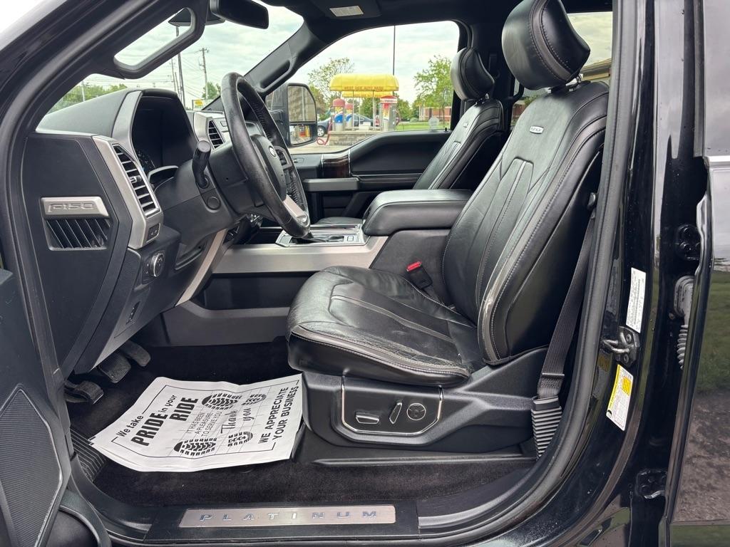 Ford F-150 4WD SuperCrew 145" King Ranch 2016