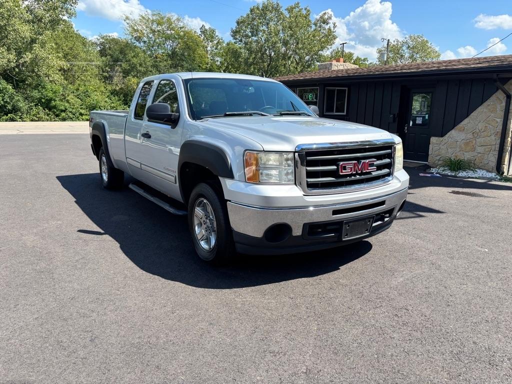 GMC Sierra 1500 4WD Ext Cab 157.5" SLE 2010