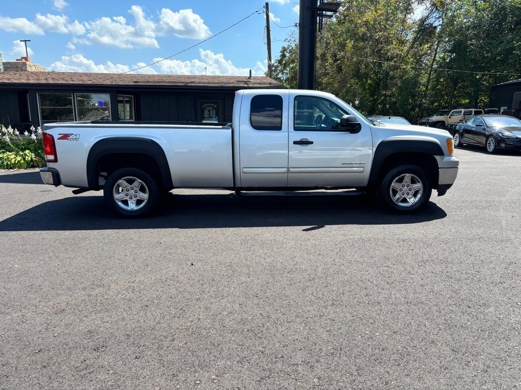 GMC Sierra 1500 4WD Ext Cab 157.5" SLE 2010