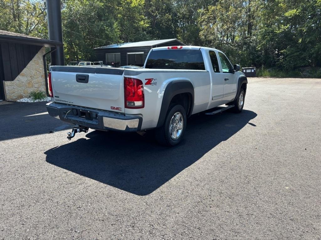 GMC Sierra 1500 4WD Ext Cab 157.5" SLE 2010