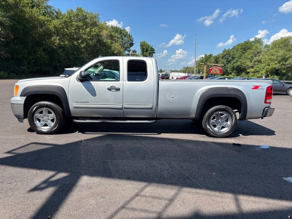 GMC Sierra 1500 4WD Ext Cab 157.5" SLE 2010