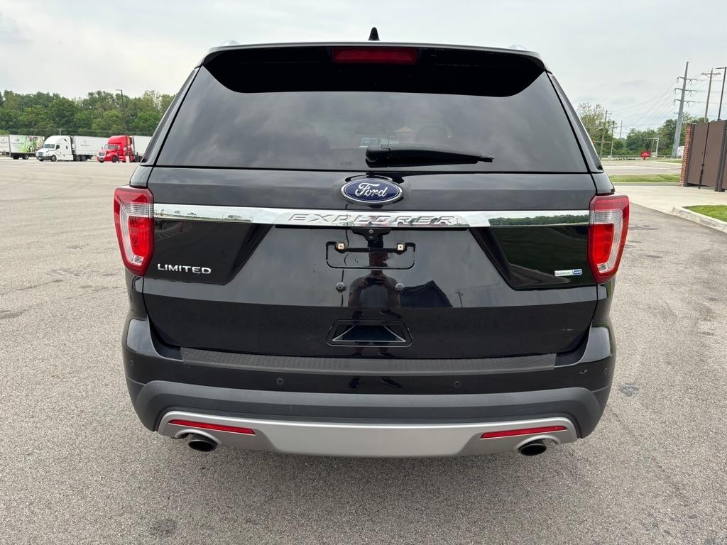 Ford Explorer Limited 4WD 2017