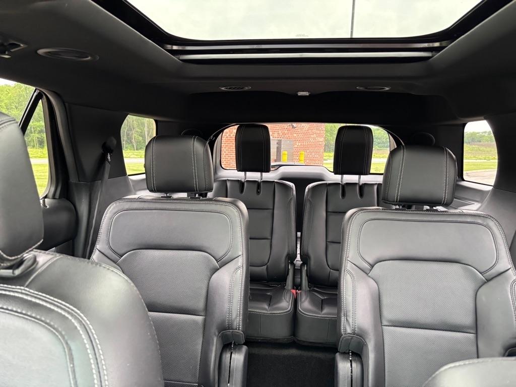 Ford Explorer Limited 4WD 2017