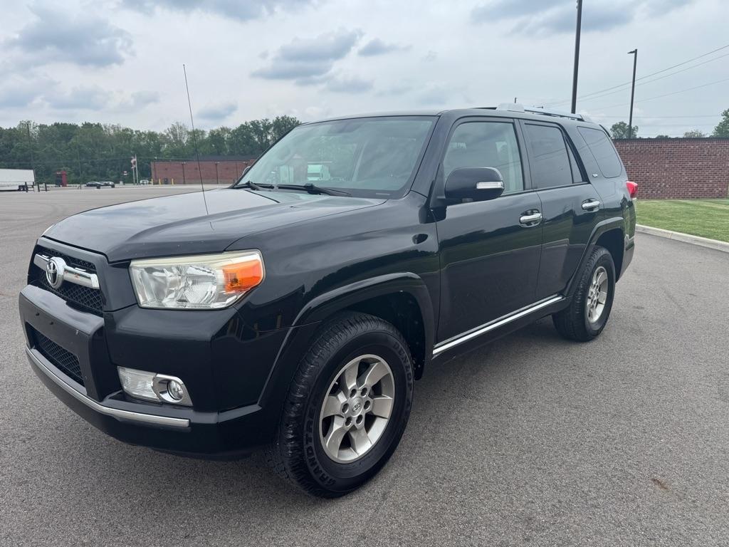 Toyota 4Runner 4WD 4dr V6 Limited (Natl) 2010
