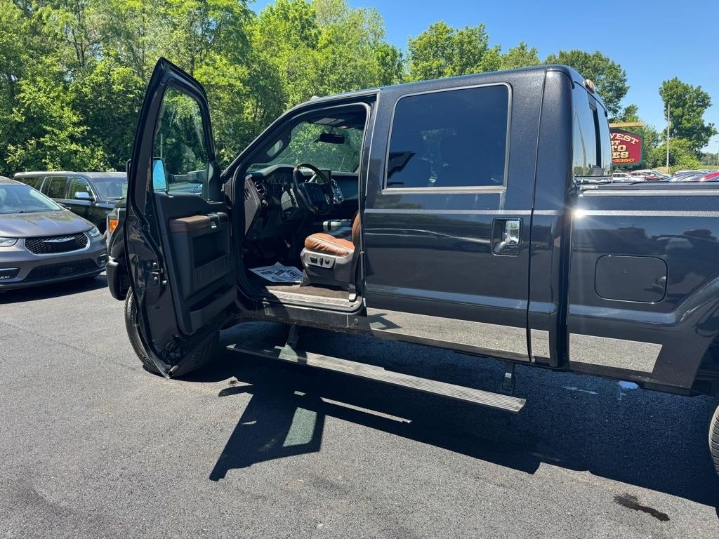 Ford Super Duty F-250 SRW 4WD Crew Cab 172" Platinum 2015