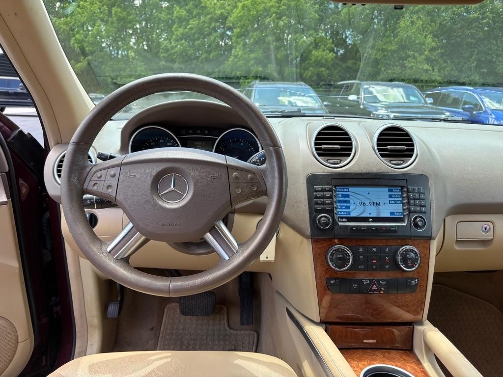 Mercedes-Benz M-Class 4MATIC 4dr 3.5L 2007