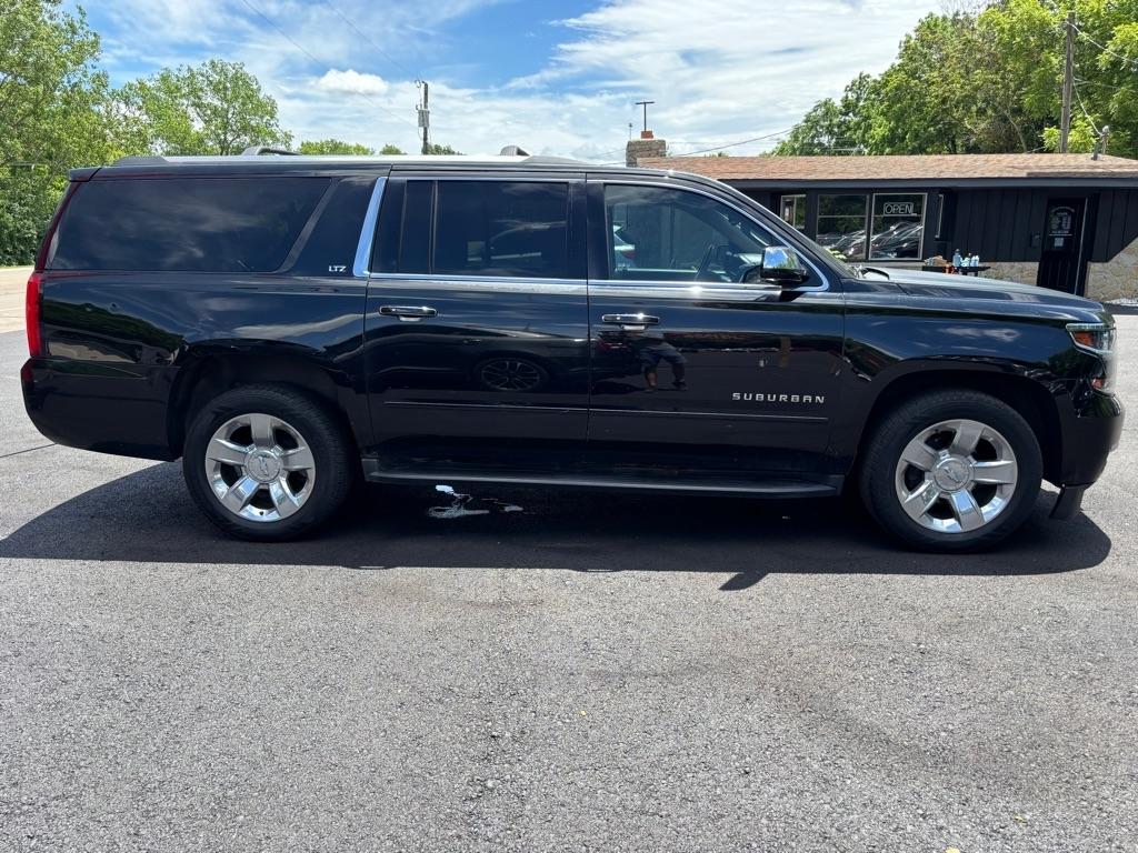 Chevrolet Suburban 4WD 4dr LTZ 2015