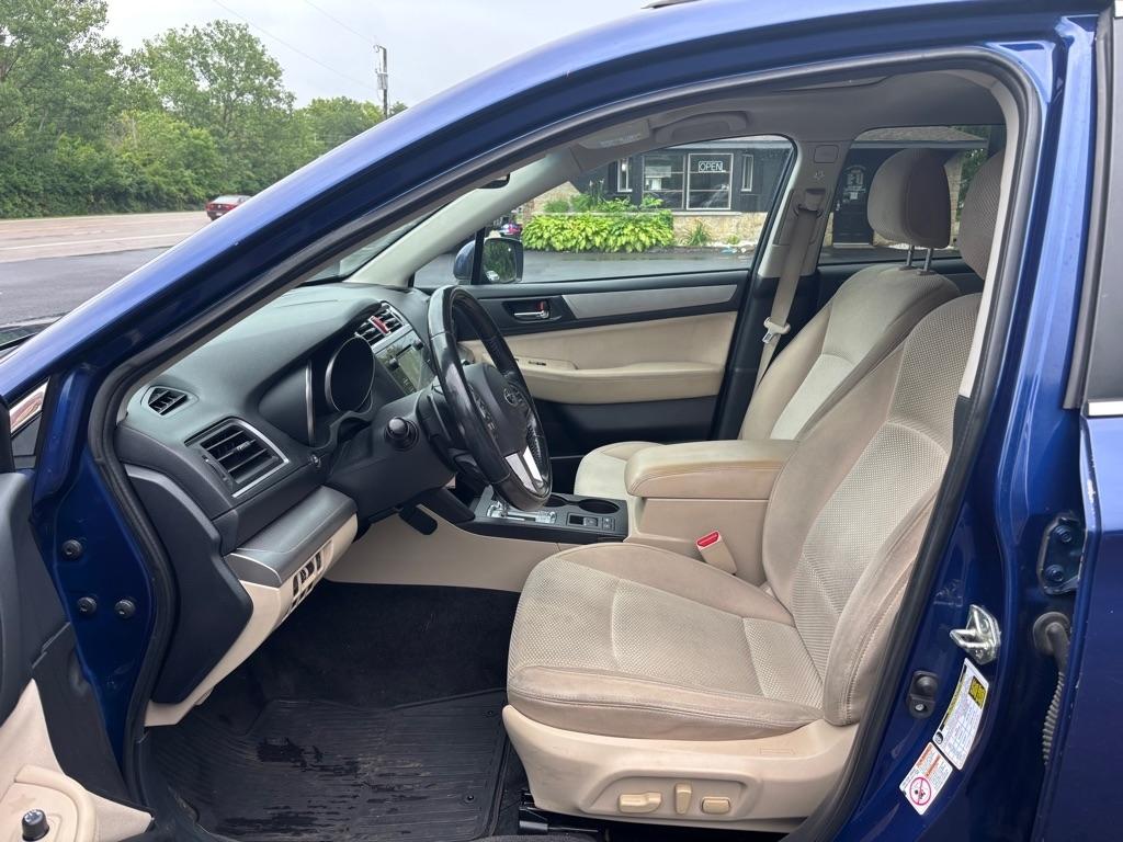 Subaru Outback 4dr Wgn 2.5i Premium 2015