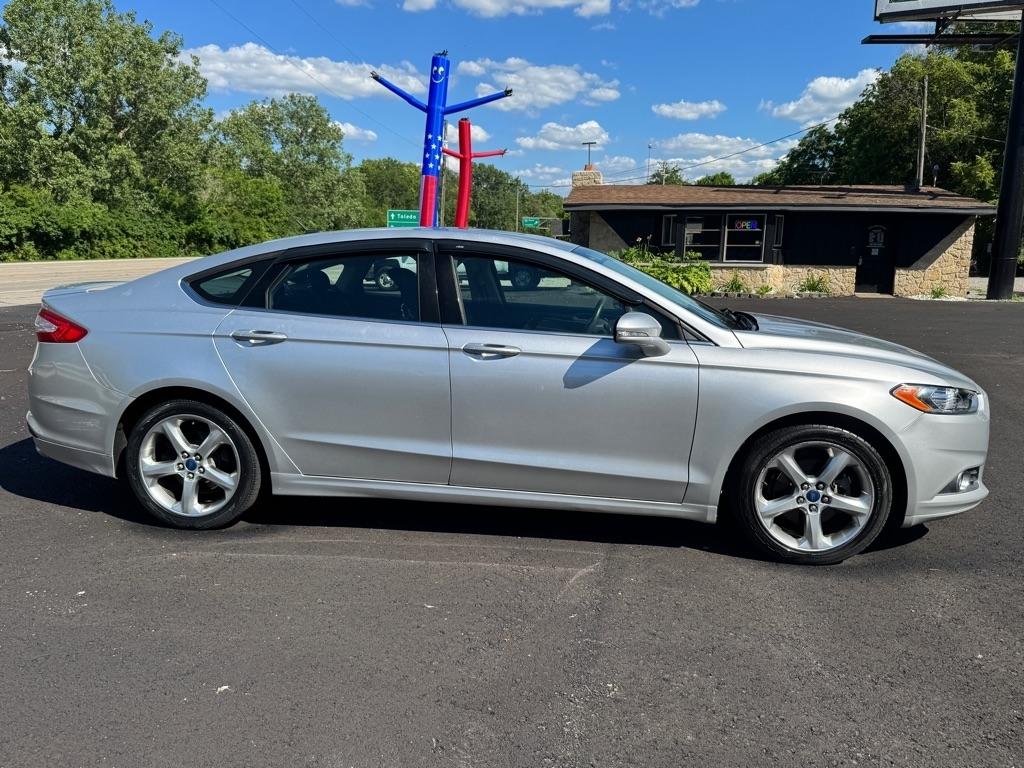 Ford Fusion 4dr Sdn SE FWD 2014