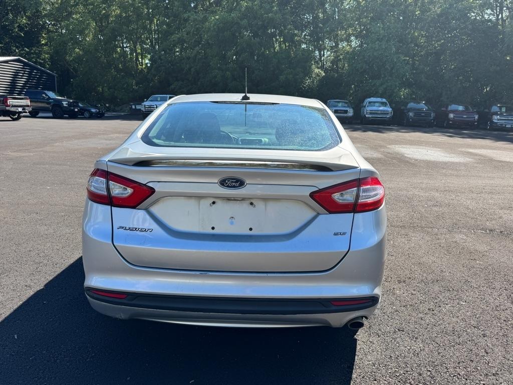 Ford Fusion 4dr Sdn SE FWD 2014