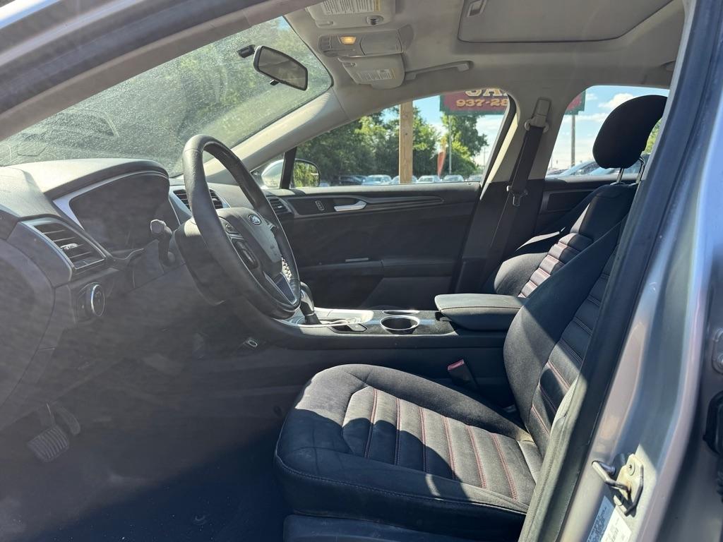 Ford Fusion 4dr Sdn SE FWD 2014