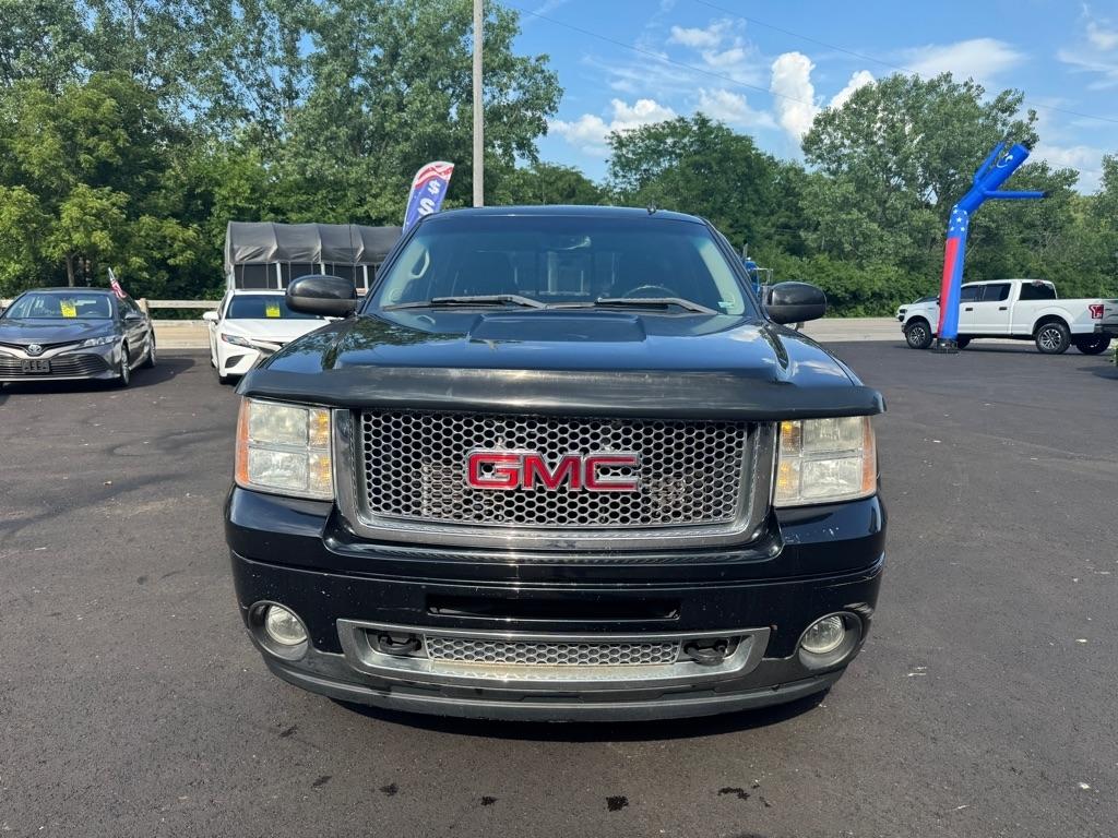 GMC Sierra Denali AWD Crew Cab 143.5" 2007