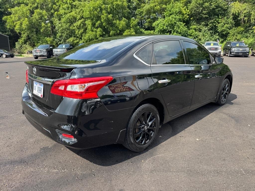 Nissan Sentra S CVT 2018