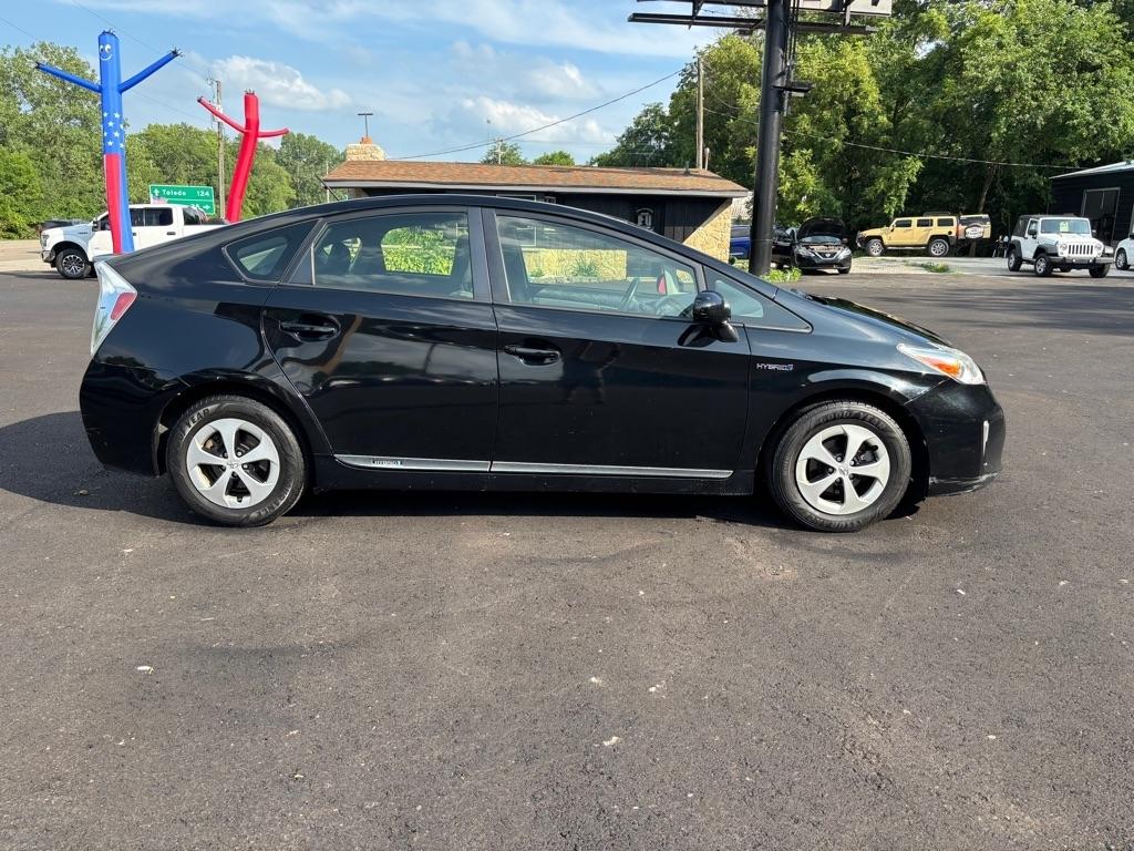 Toyota Prius 5dr HB Persona Series Special Edition (Natl) 2015