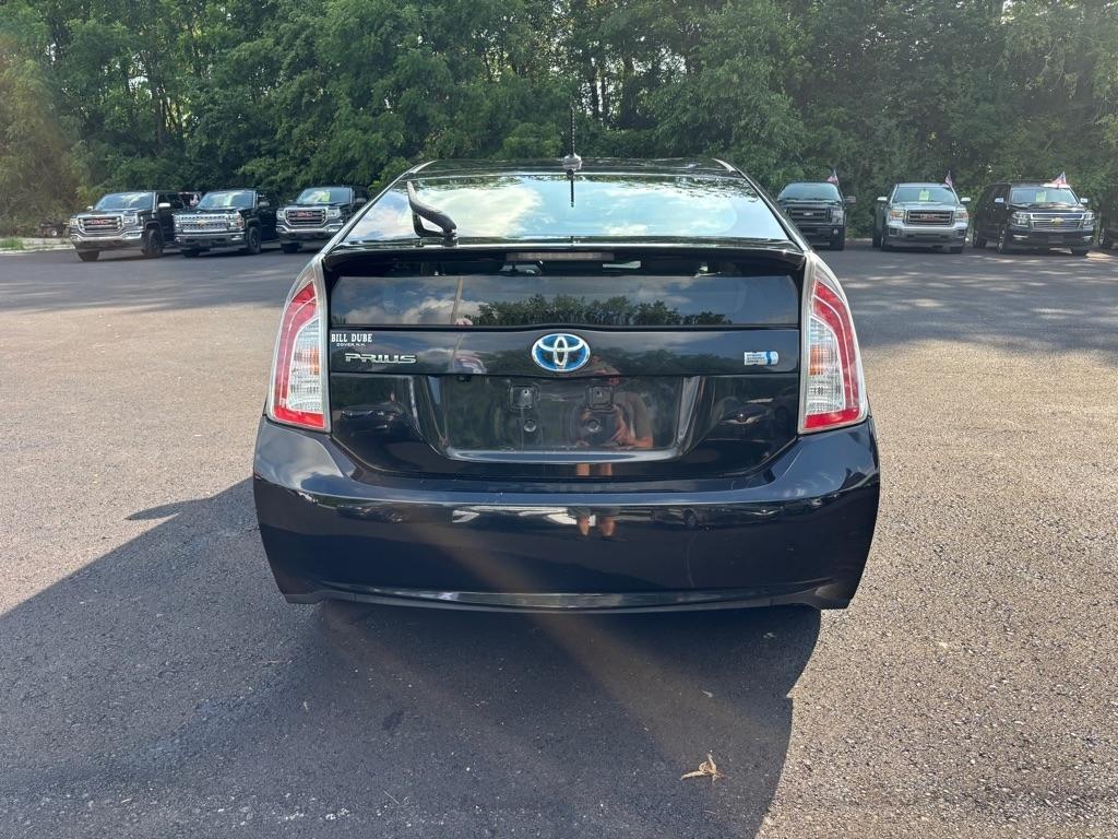 Toyota Prius 5dr HB Persona Series Special Edition (Natl) 2015