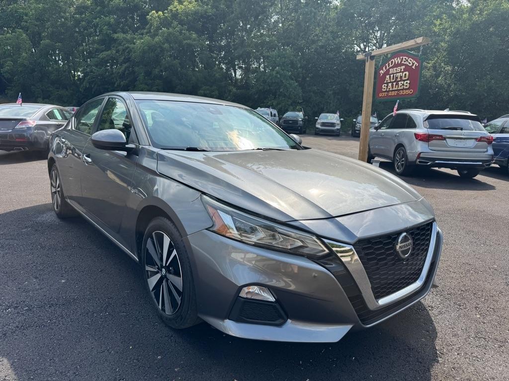 Nissan Altima 2.5 SV Sedan 2022