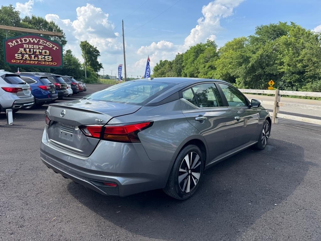 Nissan Altima 2.5 SV Sedan 2022