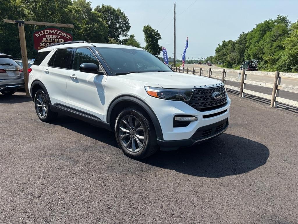 Ford Explorer XLT 4WD 2022