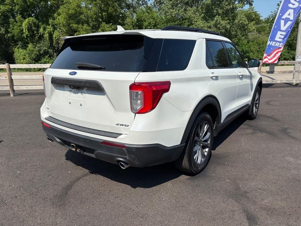 Ford Explorer XLT 4WD 2022