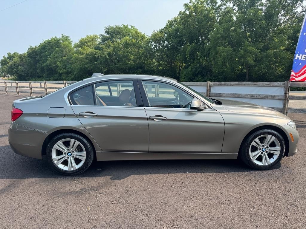 BMW 3 Series 4dr Sdn 328i xDrive AWD SULEV South Africa 2016