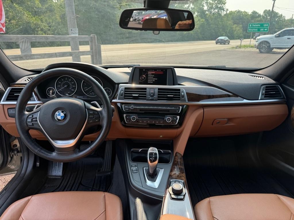 BMW 3 Series 4dr Sdn 328i xDrive AWD SULEV South Africa 2016