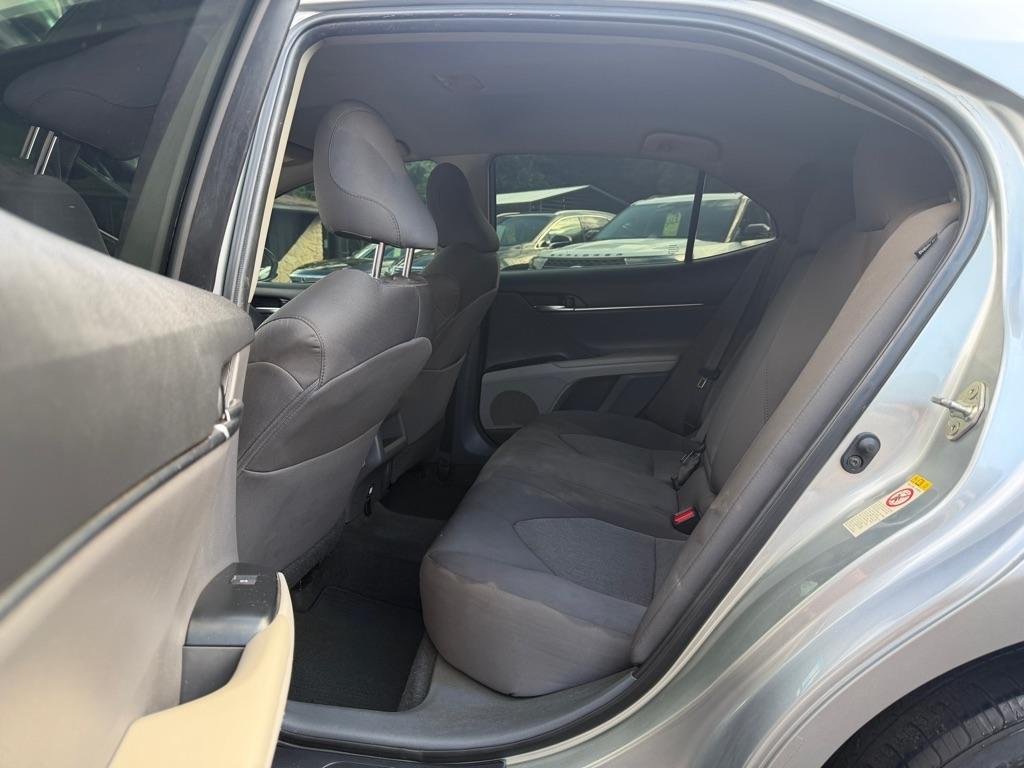 Toyota Camry XLE Auto (Natl) 2018