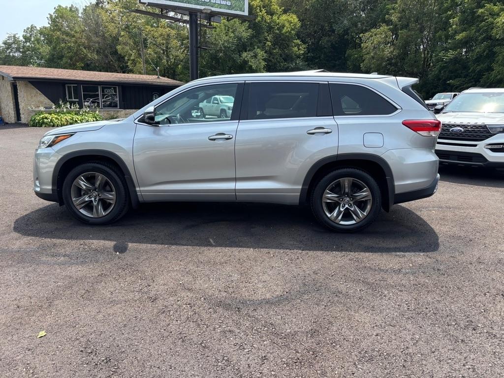 Toyota Highlander Limited V6 AWD (Natl) 2017