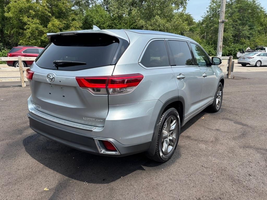 Toyota Highlander Limited V6 AWD (Natl) 2017