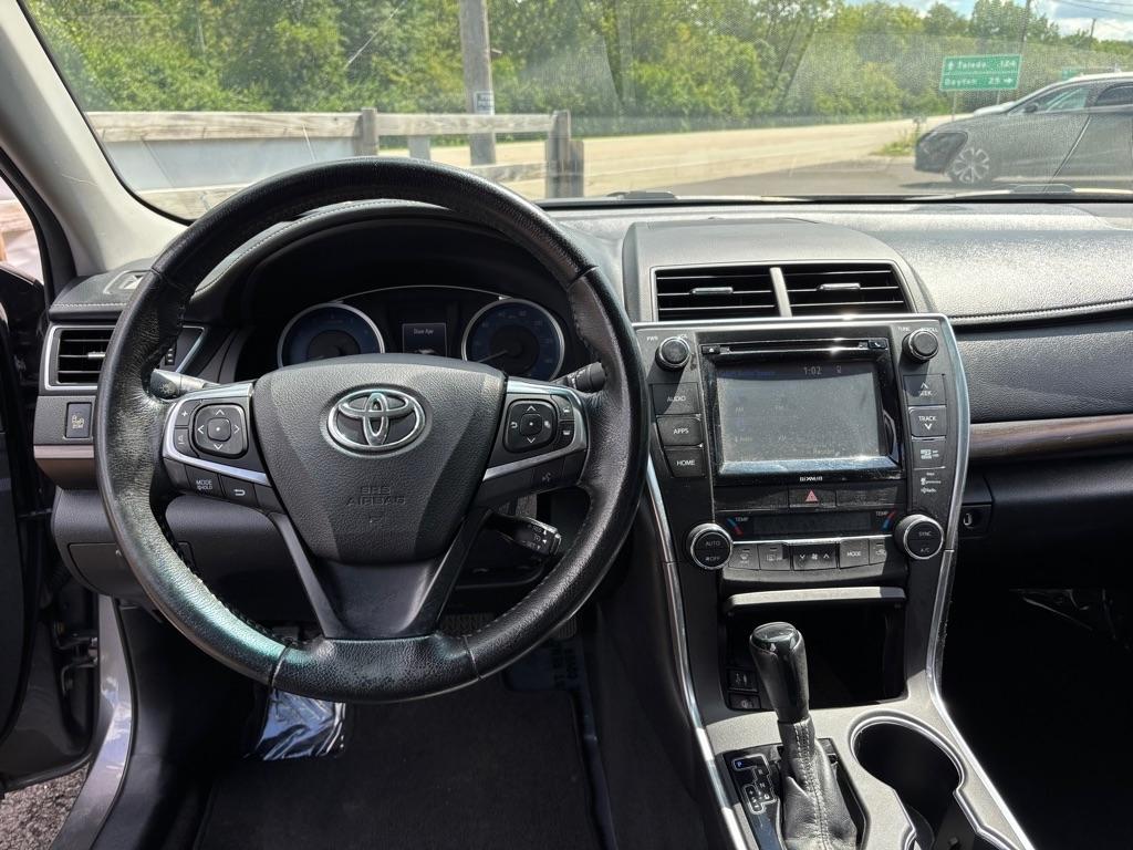 Toyota Camry 4dr Sdn I4 Auto SE w/Special Edition Pkg (Natl) 2016