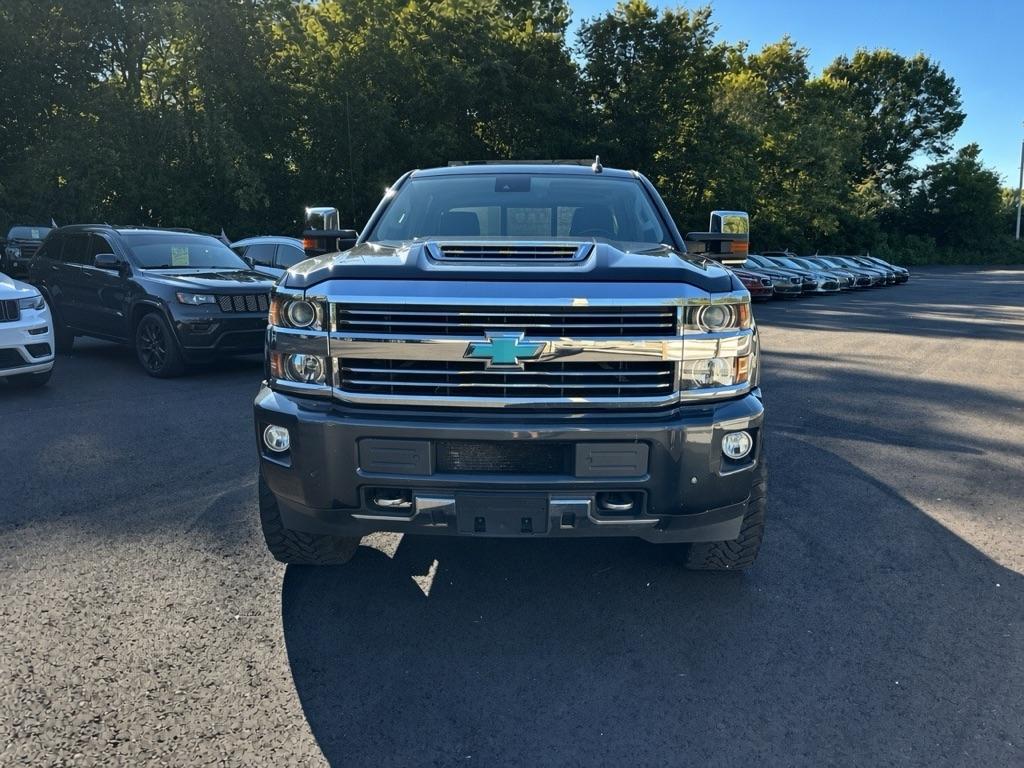 Chevrolet Silverado 3500HD 4WD Crew Cab 153.7" High Country 2017